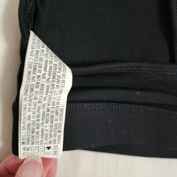 Forever 21 Womens Black with Mesh Detail Lined Sports Bra Active Wear Size XS - Picture 5 of 8